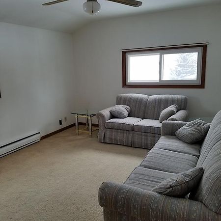 פונד דו לאק Cozy Cottage On Lake Winnebago מראה חיצוני תמונה